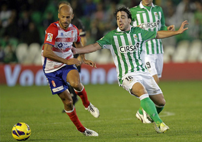 Mikel Rico será una de las principales bajas del Granada en Getafe (BALDOMERO)