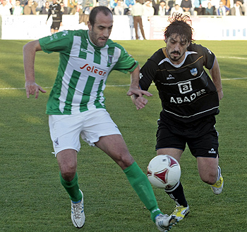 Los lojeños tendrán que remontar (CASTILLO)