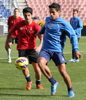 Recio ha realizado el primer entrenamiento con el Granada