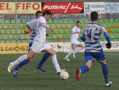 Ubric reapareció con gol tras su lesión de tobillo