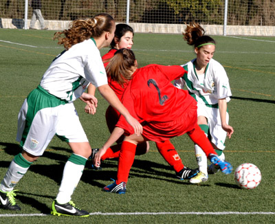 Alhendín acoge a lo mejor del fútbol femenino