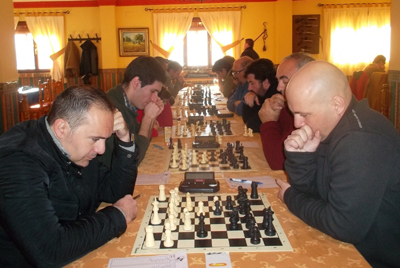 Los participantes en plena competición (PEPE CAÑETE)