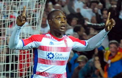 Ighalo celebra el primer tanto del encuentro (JOSÉ M. BALDOMERO)