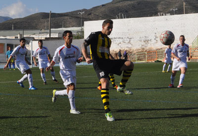 El Guadix deja escapar tres puntos importantes 