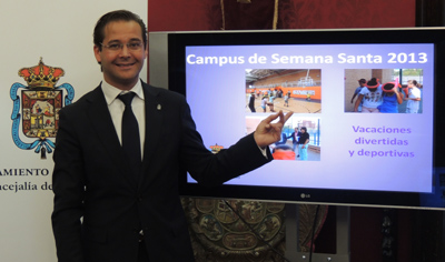 Antonio Granados durante la presentación 