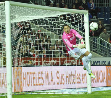 Roberto ha perdido la titularidad (BALDOMERO)