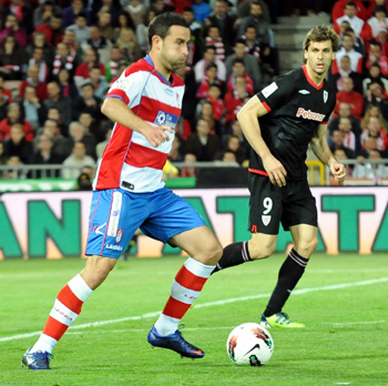 Íñigo López fue el autor del Granada CF en San Mamés la pasada temporada
