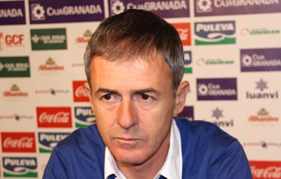 Lucas Alcaraz durante la rueda de prensa (GRJ)