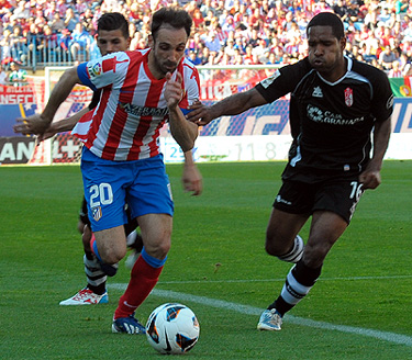 Angulo cubrió el puesto de Siqueira (JOSÉ M. BALDOMERO)