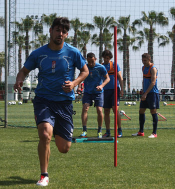 Nolito completa uno de los ejercicios en Marbella