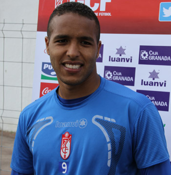 El Arabi está satisfecho de su actuación contra el Valladolid 