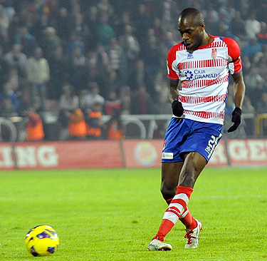 Nyom podría seguir cecido al Granada la próxima temporada (BALDOMERO)