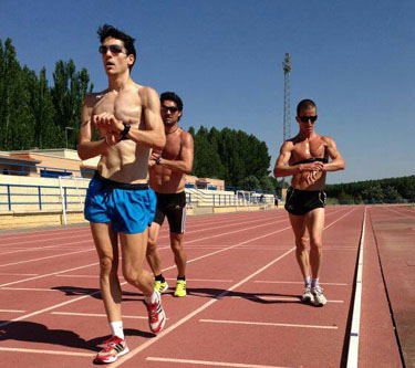 Amezcua y Paquillo en pleno entrenamiento 