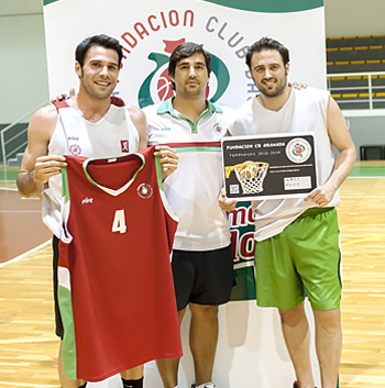 Medina y Nogueras, nuevos jugadores del Fundación CBG (LUCÍA GÁMEZ)