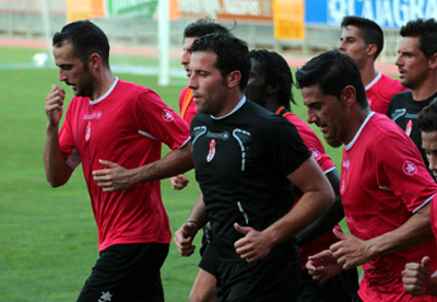 Riki realiza carrera continua junto a Toño (JOSÉ M. ROMERO)