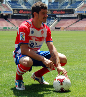 Piti ha posado en Los Cármenes (JOSÉ M. ROMERO)