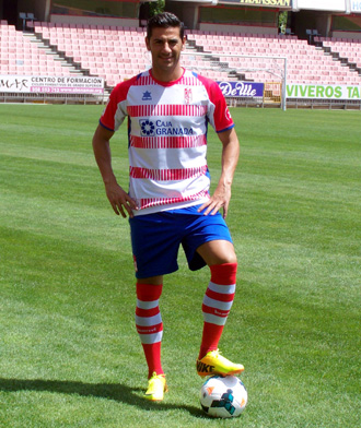 Riki ya luce como rojiblanco (GRJ)