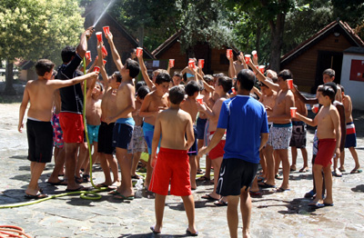 Los alumnos del Campus Ciudad de Granada se despidieron (GRJ)