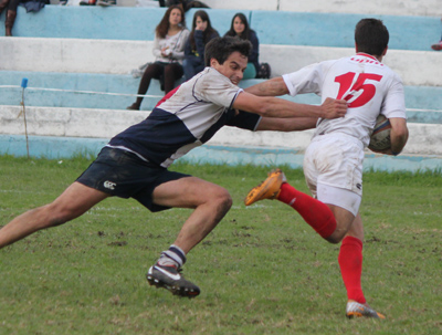 Partido de la pasada temporada entre el Universidad y Arquitectura 