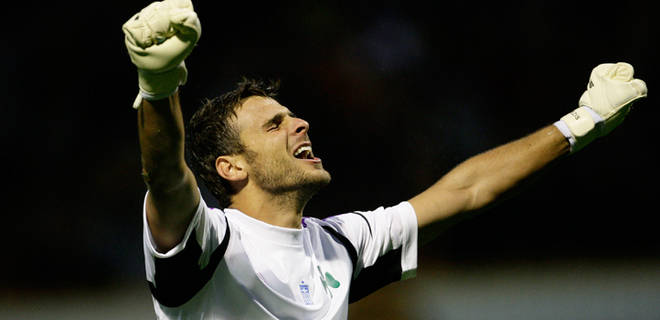 Orestis Karnezis refuerza la potería nazarín 