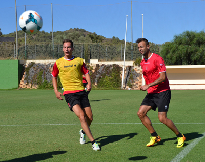 Dani Benítez ya se ejercita con casi total normalidad 