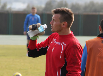 Dimitrievski y Coeff, internacionales rojiblancos 