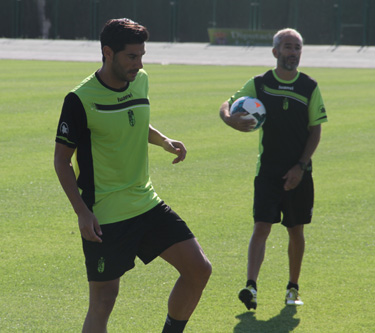 Riki espera su oportunidad 