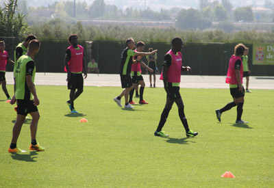 Alcaraz se ha mostrado muy activo durante el entrenamiento 