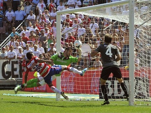 Riki tuvo la mejor oportunidad para marcar (BALDOMERO)