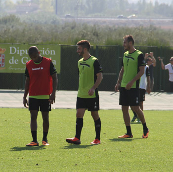 Brahimi y Yebda se han reincorporado al trabajo con el equipo (GRJ)