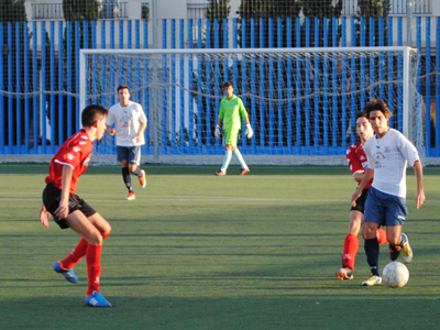 Los juveniles se miden al Baza 