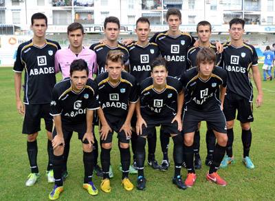 El Loja C.D. inaugura la jornada con derrota.