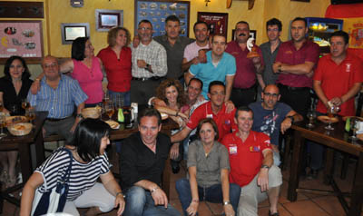 Los Trotanoches en otra de sus reuniones 