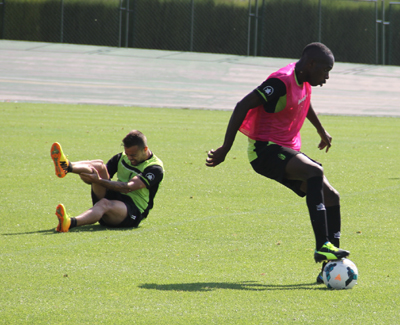 Nyom y Benítez serán dos de las ausencias (AZCOYTIA)