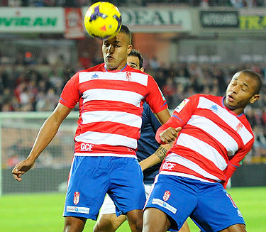 El Arabi firmó su mejor partido con la camiseta nazarí (JOSÉ M. BALDOMERO)