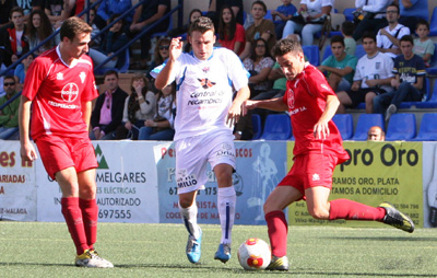 El Maracena se volvió sin premio de Vélez 