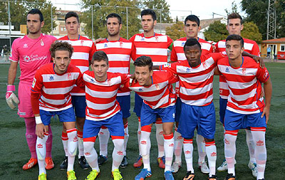 El Granada C.F. visita al Xerez C.D. con sus `miras` en los puestos de cabeza. LAZARO