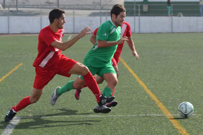 El Atlético La Zubia sumó un punto en Alfacar (ARCHIVO)