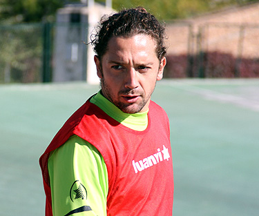 Iturra se ha convertido en un referente del Granada (GRJ)