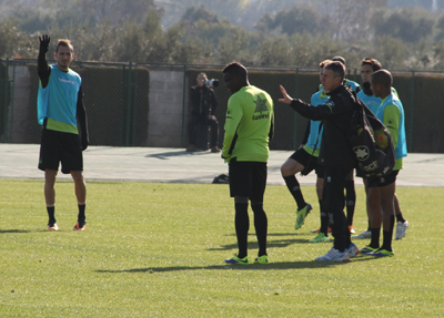 Yebda y Fatau, las dudas de Alcaraz 