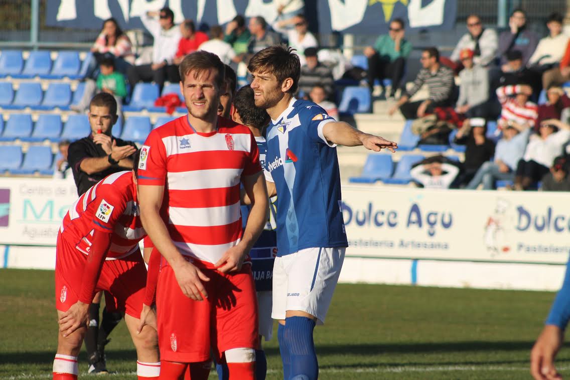 El Granada B vuelve a ganar fuera de casa (M. RODRÍGUEZ / ÉCIJA AL DÍA)