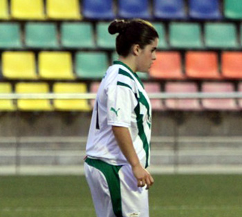 Lorena con la camiseta de la selección andaluza (GRJ)
