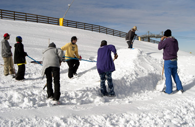 Construcción del snowpark en la Loma de Dílar (CETURSA)
