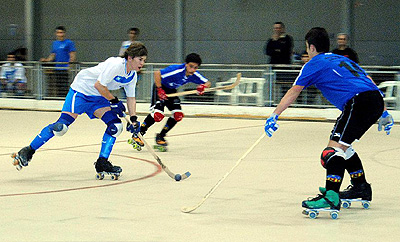 Miguel Viúdez en una acción con el Patín Alhambra Cájar (GRJ)