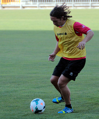 Iturra regresa a la lista de convocados para jugar en Vallecas (ROMERO)