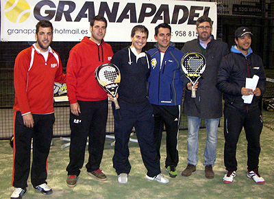 Imagen de los finalistas en la categoría Oro del torneo (GRJ)