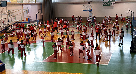 Panorámica del Pabellón Velera durante la concentración de las escuelas (GRJ)