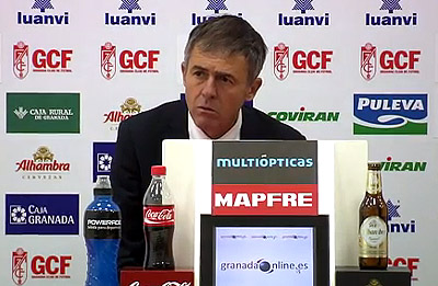 Lucas Alcaraz, entrenador del Granada CF (BALDOMERO)