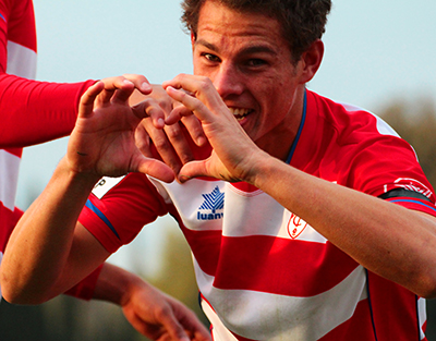Luis Lozano celebra su primer gol en 2ªB (JOSÉ M. ROMERO)