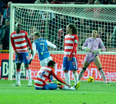 El Granada volvió a caer derrotado en Los Cármenes (BALDOMERO)